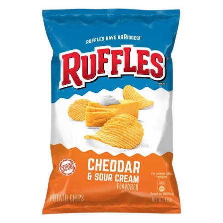 Ruffles Cheddar y Crema Agria